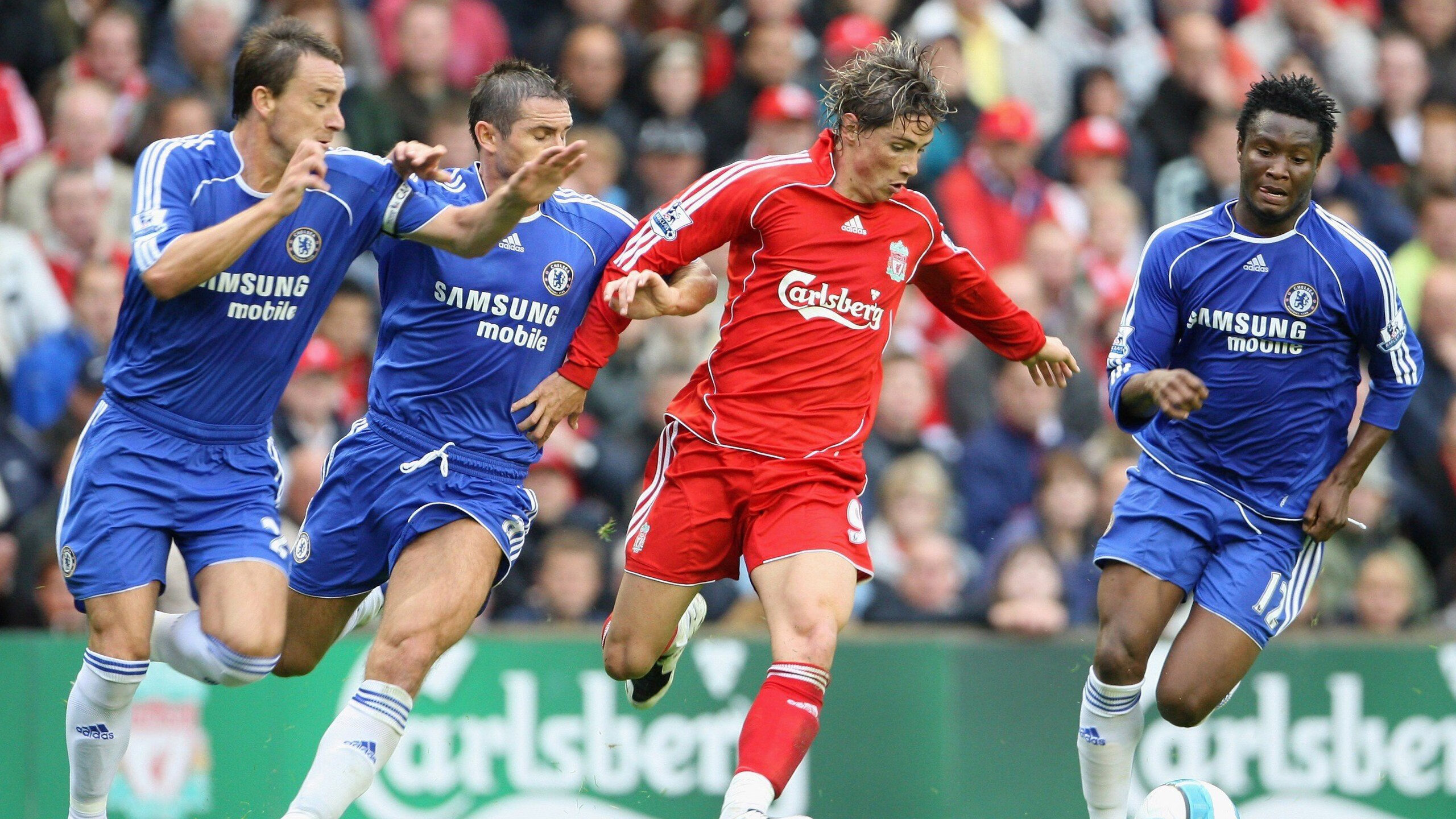 体坛名人同框，贝克汉姆与萨巴伦卡合影流出，贝克汉姆belstaff